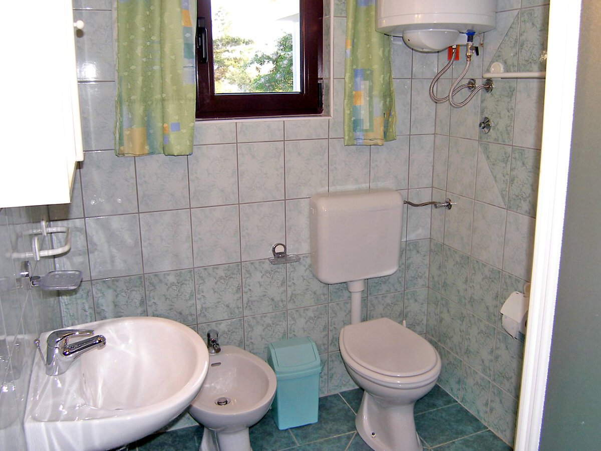 Maison Ana à Vir : 400 m de la plage, piscine - Photo 10