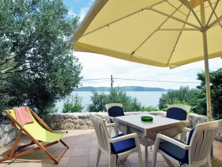 Maison Mirta à Mali Iž, 30 m de la mer, vue panoramique : photo 20
