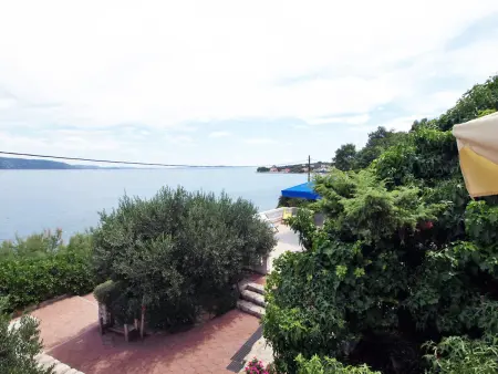 Maison Mirta à Mali Iž, 30 m de la mer, vue panoramique : photo 22
