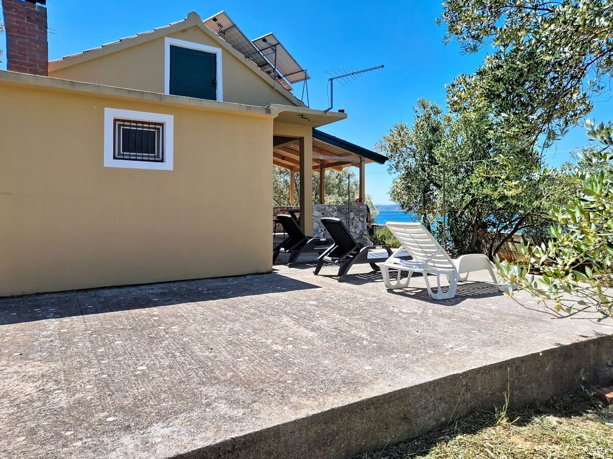 Maison Rudi sur l'île de Pašman, vue mer directe - Photo 18