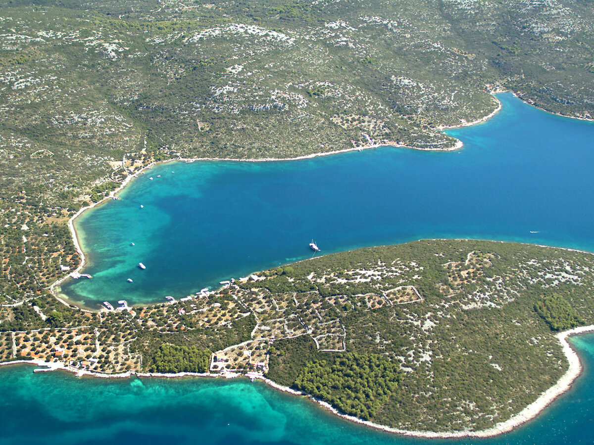 Maison Rudi sur l'île de Pašman, vue mer directe - Photo 35