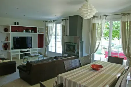Le Grand Chêne, Villa à Reillanne avec Piscine - Photo 13