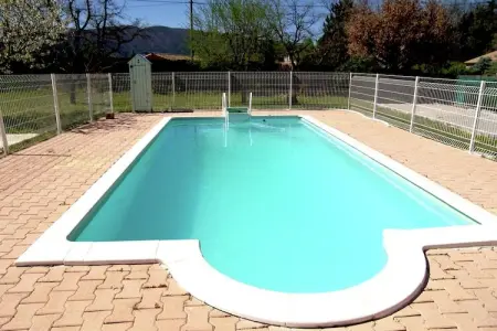 Location maison de vacances à Céreste en Luberon