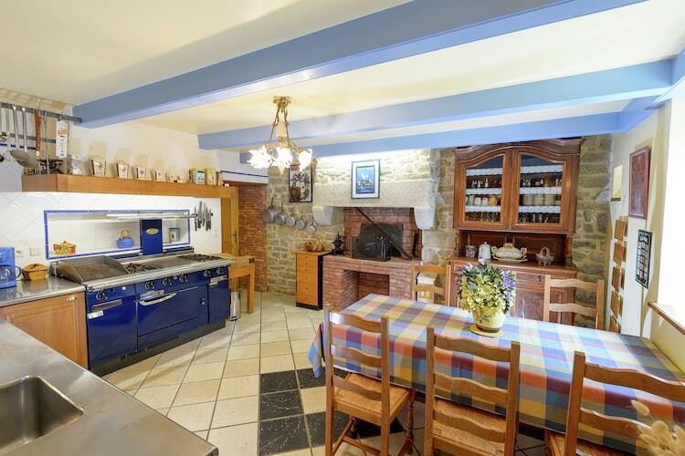 Maison en granit avec piscine couverte chauffée à Plounéour-Trez - Photo 7