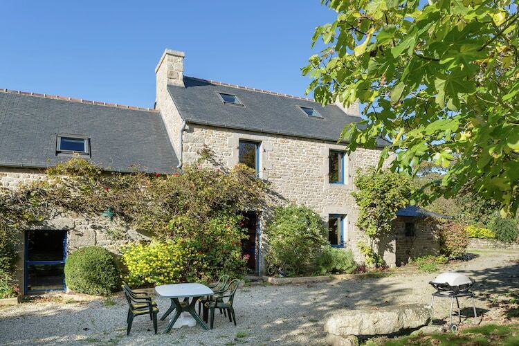 Maison en granit avec piscine couverte chauffée à Plounéour-Trez - Photo 11