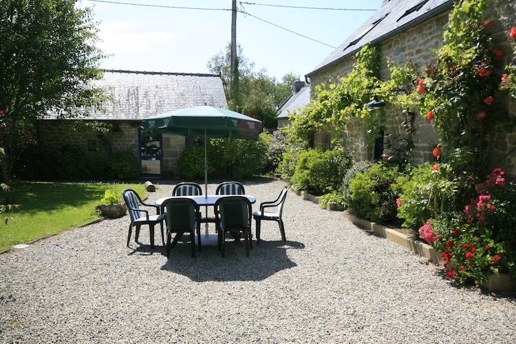 Maison en granit avec piscine couverte chauffée à Plounéour-Trez - Photo 32