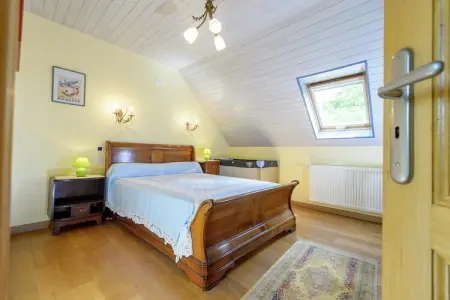 Maison en granit avec piscine couverte chauffée à Plounéour-Trez : photo 25