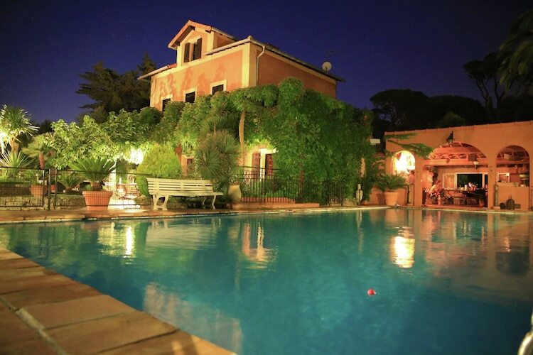 Villa Les Parasols – Maison 9 pers., piscine 18x7m à Fréjus - Photo 7