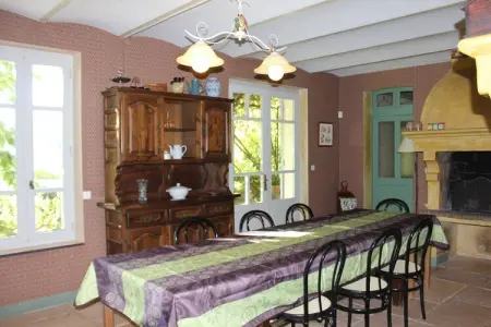 Maison 12 pers., piscine et jardin de 6000 m² : photo 3