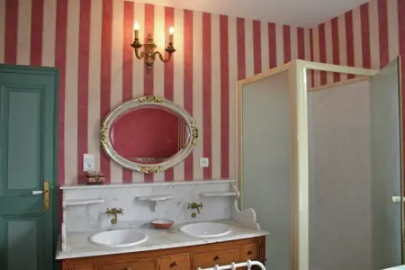 Maison 12 pers., piscine et jardin de 6000 m² : photo 21