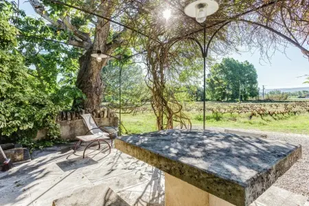 Le Mûrier, gîte 4 pers. avec piscine à Oppède : photo 10