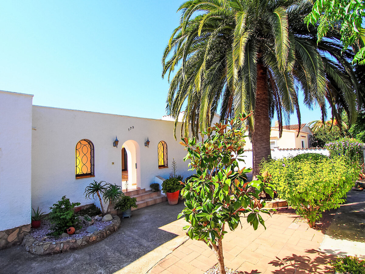 Villa Alberes à Empuriabrava, 4 pers., terrasse 70 m² - Photo 16