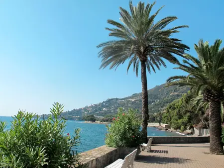 Botti – Appartement Ventimiglia, 50m de la plage : photo 18