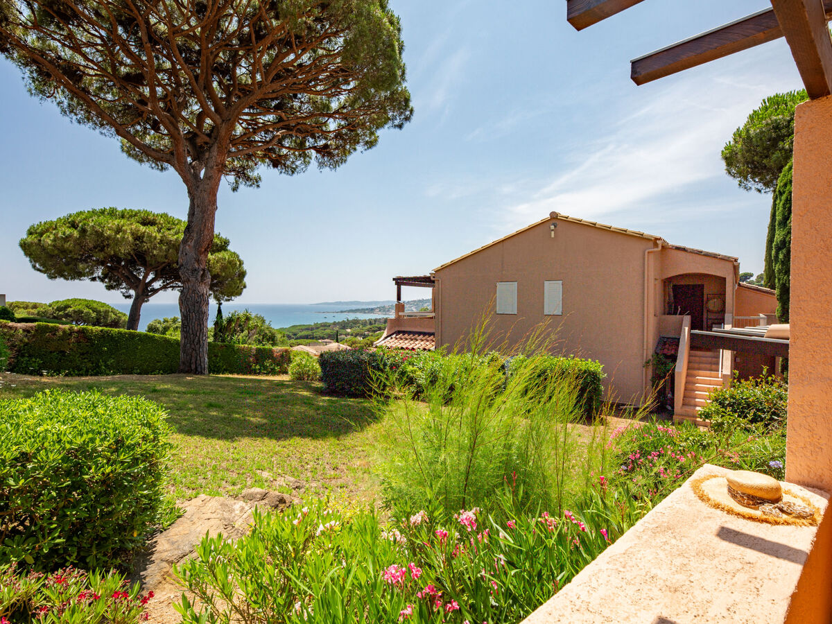 Appartement Les Coteaux de la Nartelle, vue mer - Photo 1