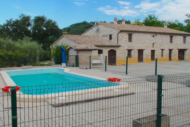Villa Fano : ferme XVIIIe avec piscine pour 20 personnes - Photo 4