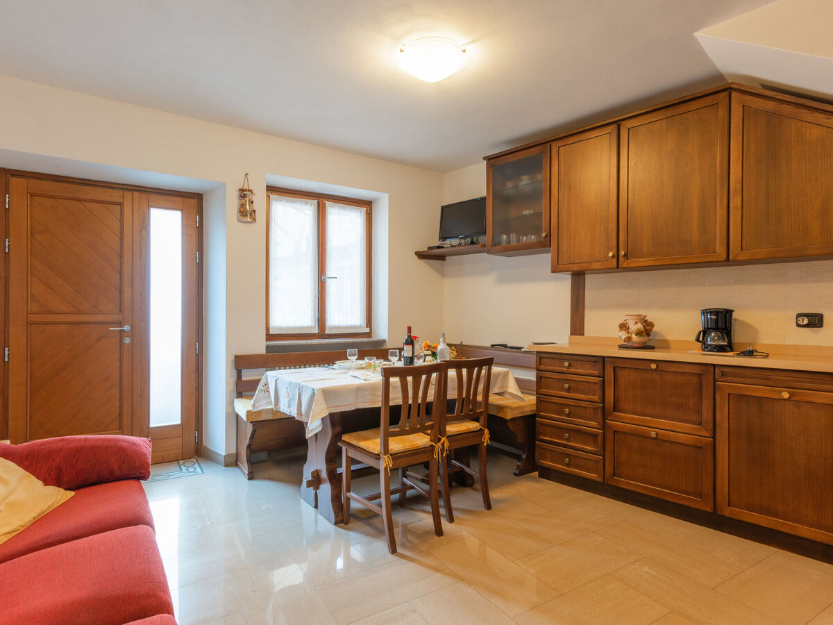 Rosa, maison rustique rénovée à Varenna - Photo 3