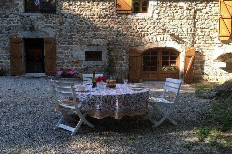 Ferme restaurée 4 chambres, montagne ardéchoise, lac à 12 km - Photo 6
