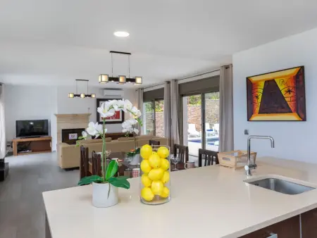 Maison Palmbeach, confortable et moderne avec piscine privée - Photo 12