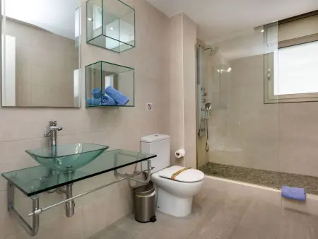 Maison Palmbeach, confortable et moderne avec piscine privée - Photo 18