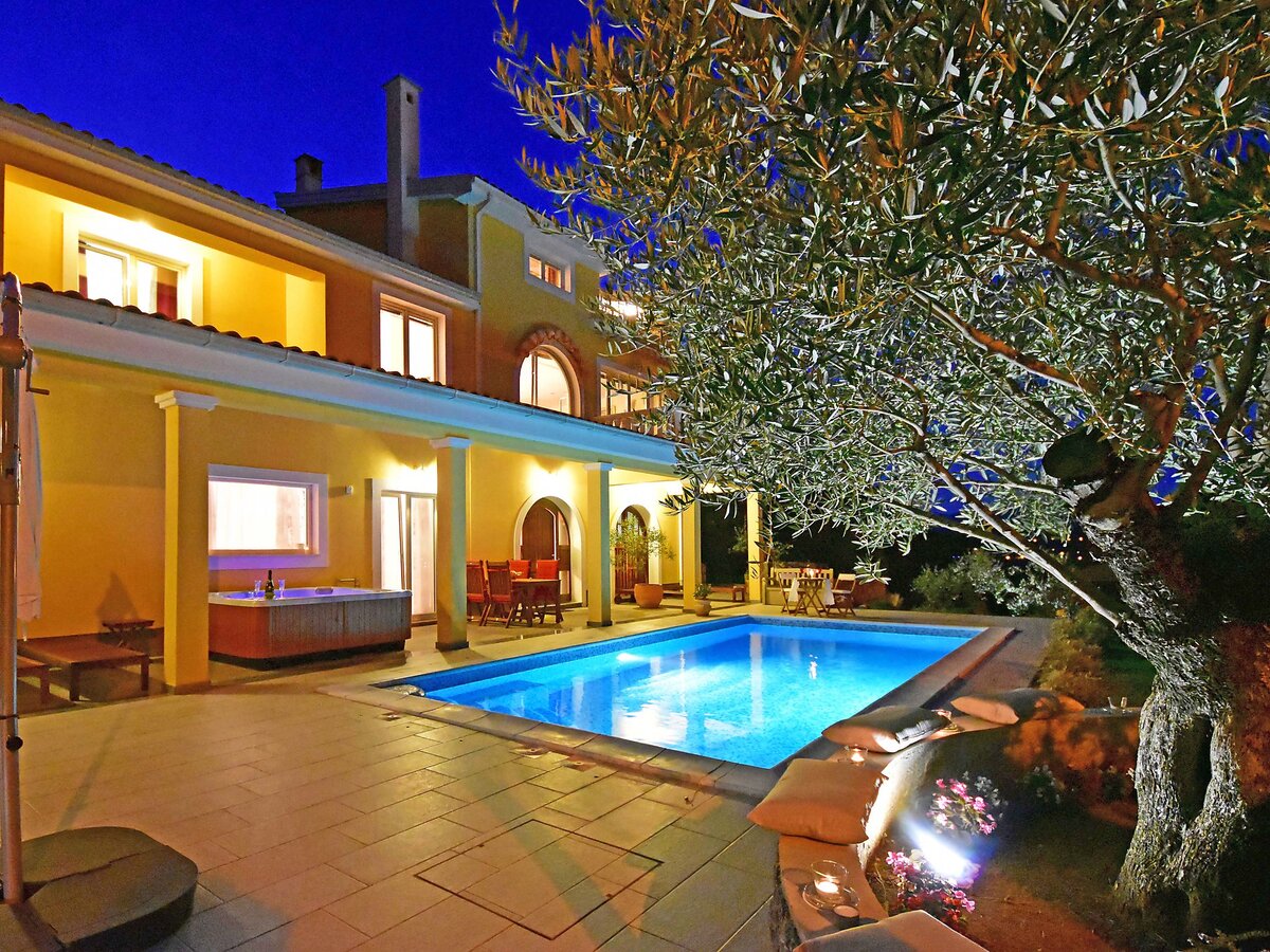 Villa Olea, maison jumelée avec piscine privée à Opatija - Photo 26