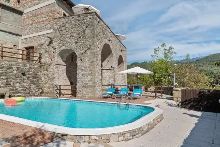 Castello di Argigliano 4 : maison 10 personnes avec piscine : photo 2