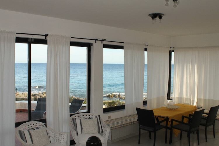 Villa Eirene : maison face à la mer à Fontane Bianche - Photo 7