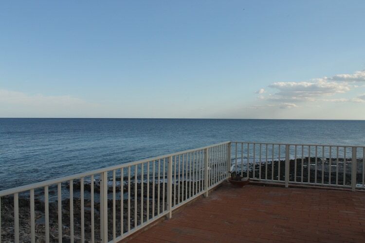 Villa Eirene : maison face à la mer à Fontane Bianche - Photo 22