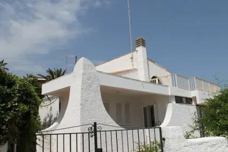 Villa Eirene : maison face à la mer à Fontane Bianche : photo 2