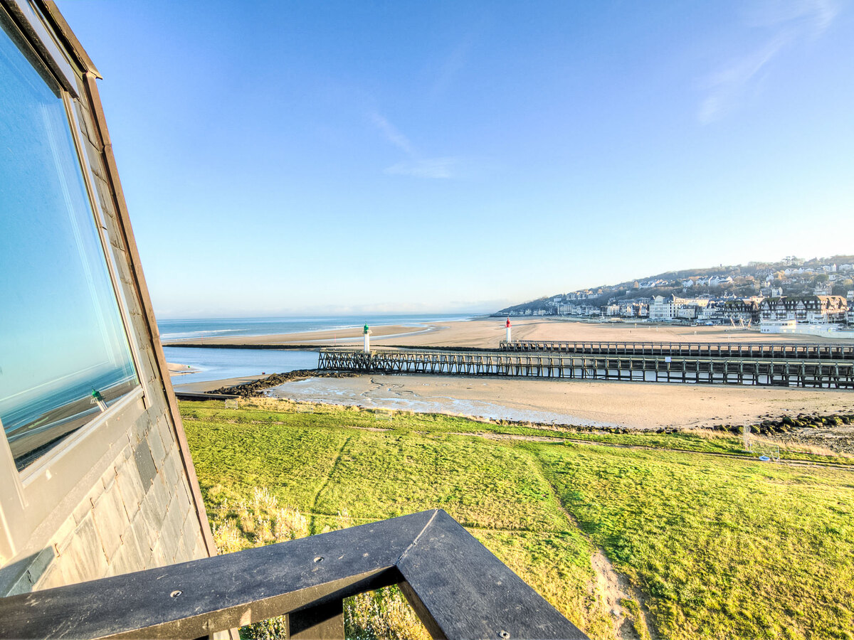 Studio vue port au 6e étage, balcon est – Deauville - Photo 6