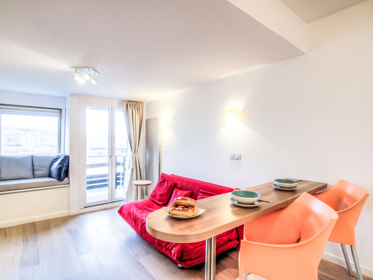 Studio vue port au 6e étage, balcon est – Deauville - Photo 9
