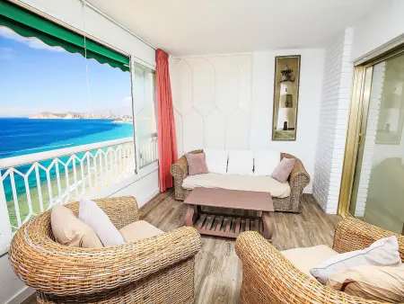Torre Principado, 20e étage avec vue mer à Benidorm - Photo 1