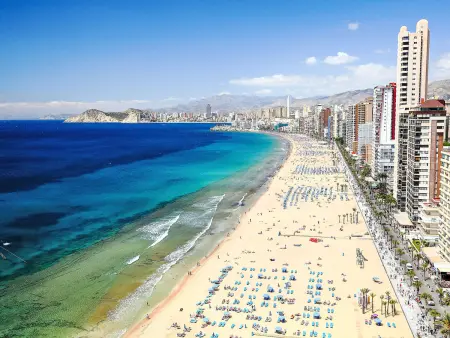 Torre Principado, 20e étage avec vue mer à Benidorm - Photo 4