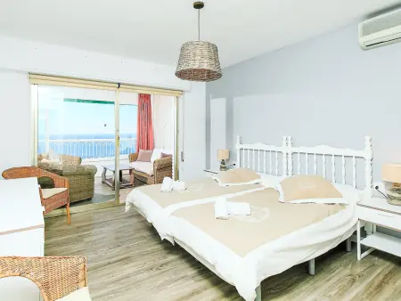 Torre Principado, 20e étage avec vue mer à Benidorm - Photo 12
