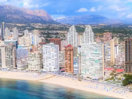 Torre Principado, 20e étage avec vue mer à Benidorm - Photo 19