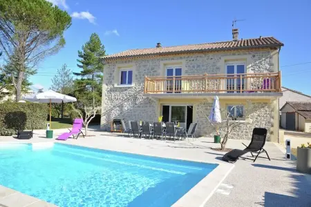 Location villa de vacances à St Victor de Malcap
