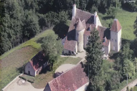 Château de 1485 en bordure de l'Allier : photo 7