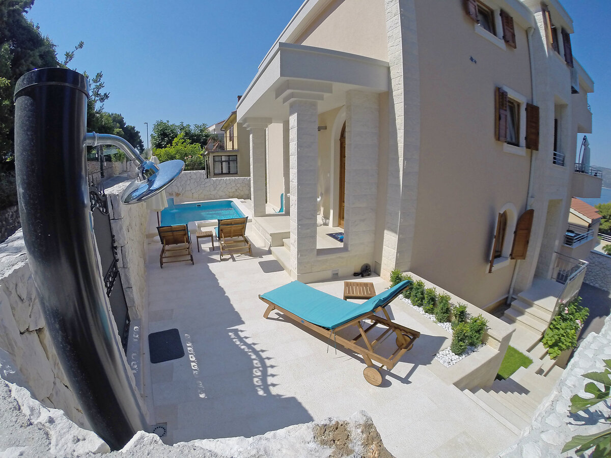 Villa Mustra, maison 5 chambres face à la mer - Photo 38