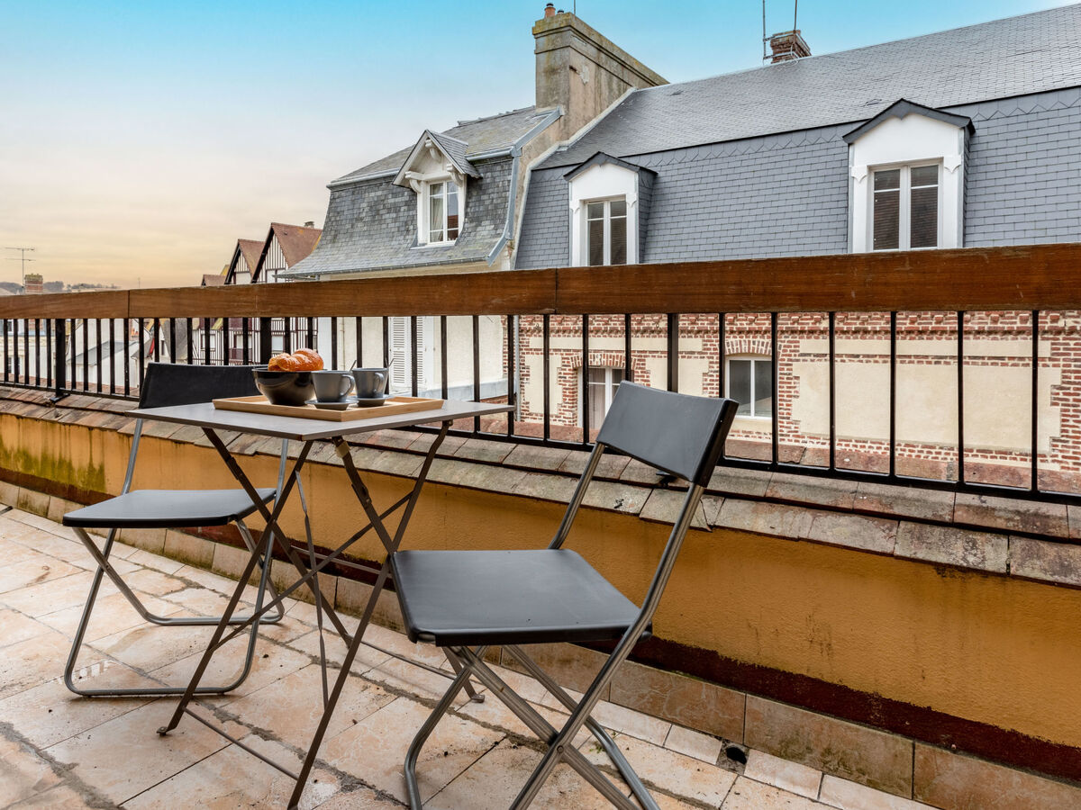 Appartement Les Cigognes, balcon sud à 500 m de la plage - Photo 2