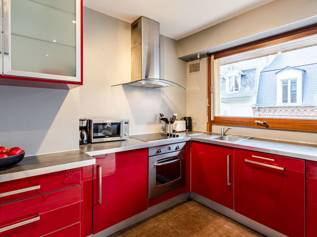 Appartement Les Cigognes, balcon sud à 500 m de la plage - Photo 3