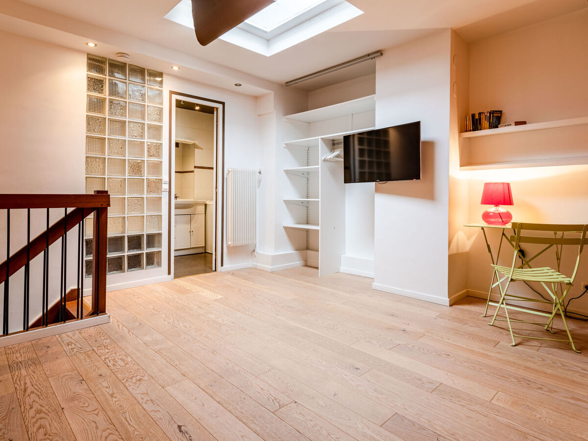 Appartement Les Cigognes, balcon sud à 500 m de la plage - Photo 12