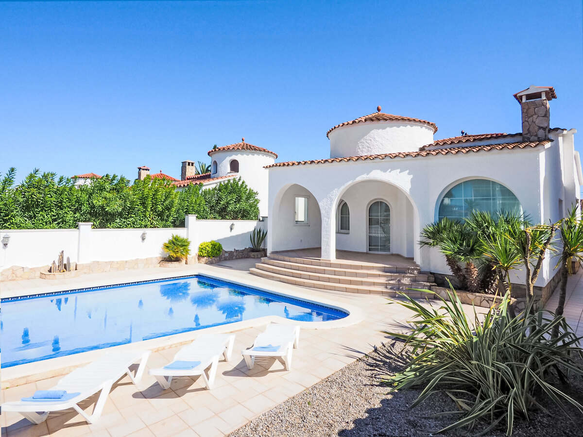 Maison Francoli avec piscine et amarrage privé - Photo 5
