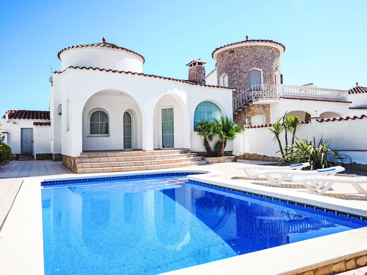 Maison Francoli avec piscine et amarrage privé - Photo 22