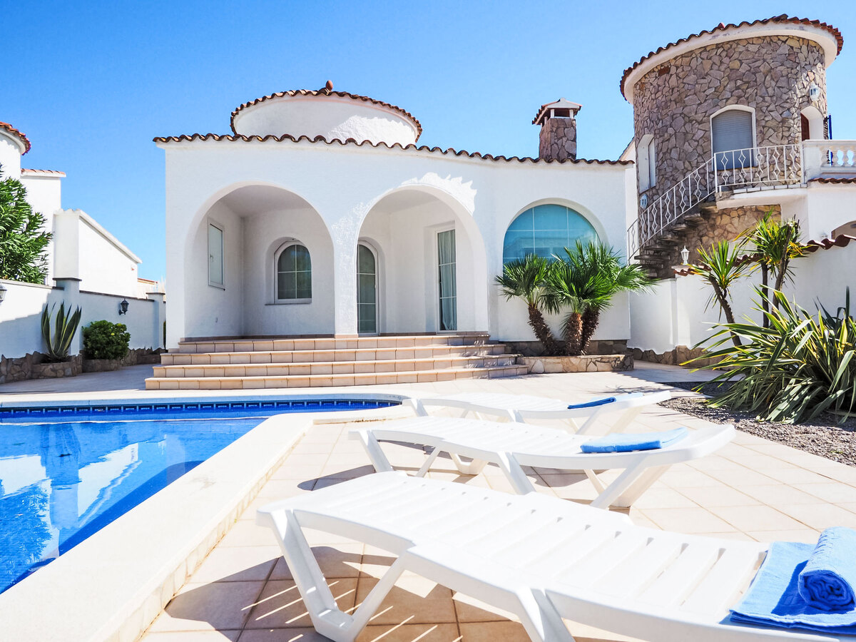 Maison Francoli avec piscine et amarrage privé - Photo 23