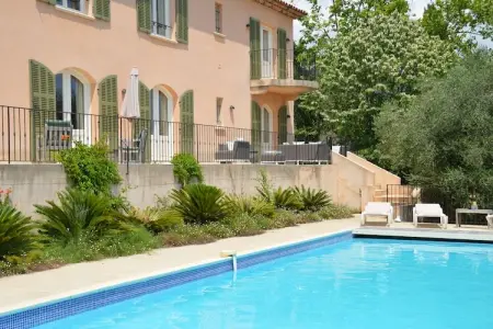 Villa Panoramique à Cabris, piscine 12x6m et terrain de pétanque : photo 10