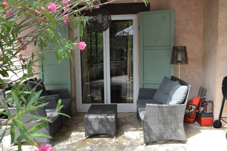 Jonila – Maison Fayence piscine privée 6 pers. - Photo 11
