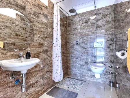 Maison Ve-Ma à Labin : 5 chambres, piscine privée : photo 13