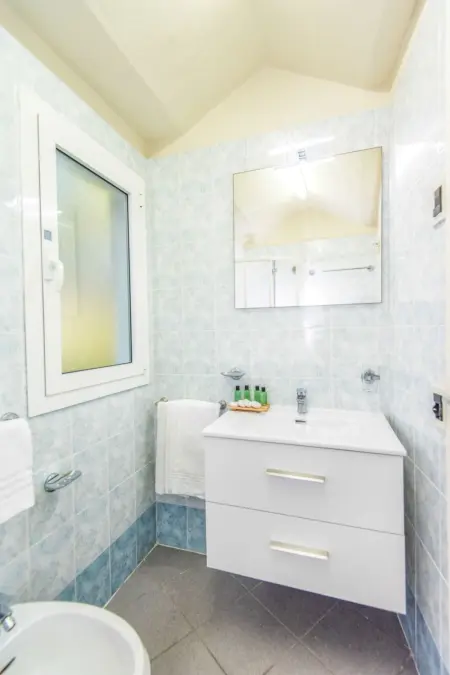Maison 3 pièces à 200 m de la plage, San Vincenzo : photo 13