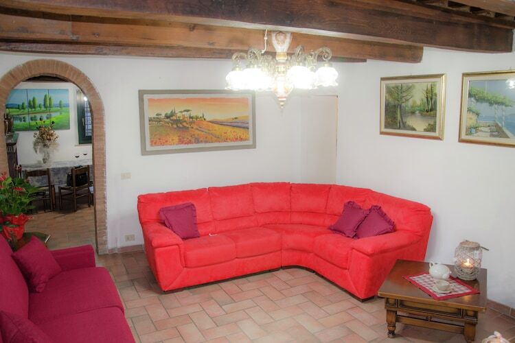 Ferme du XVIIe siècle avec piscine en Chianti - Photo 2