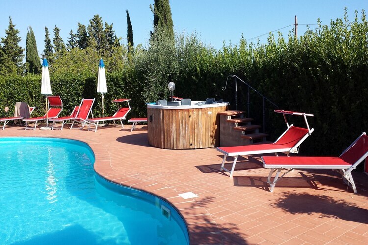 Ferme du XVIIe siècle avec piscine en Chianti - Photo 14
