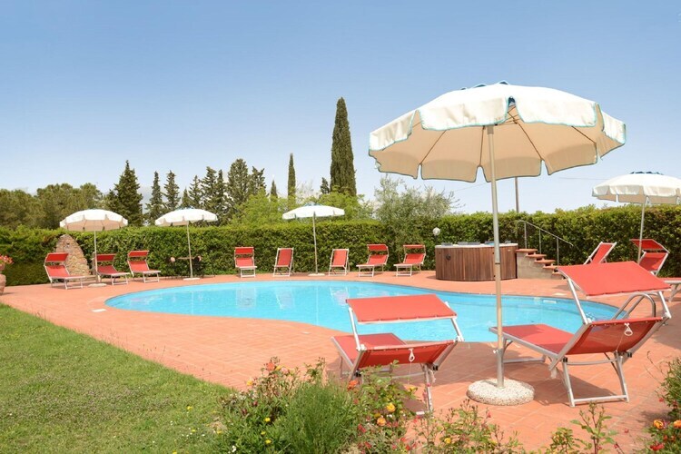 Ferme du XVIIe siècle avec piscine en Chianti - Photo 15